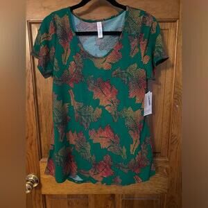 LuLaRoe Classic T Shirt Green Digital Leaf Red Orange High Low Soft Small NWT